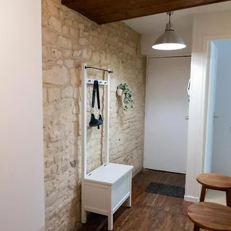 Appartamento Plein Cœur Historique De - Quartier Animé - Au Pied Des Boutiques, Bars Et Restaurants Caen